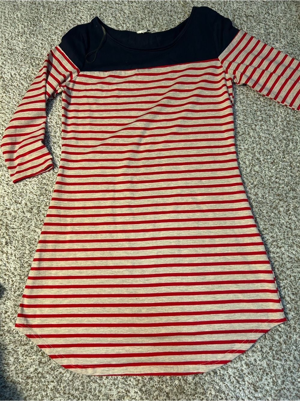 Umgee Navy Scoop Neck Tunic Top - Picture 1 of 3